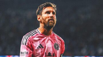 100 181243 lionel messi injury mascerano 700x400