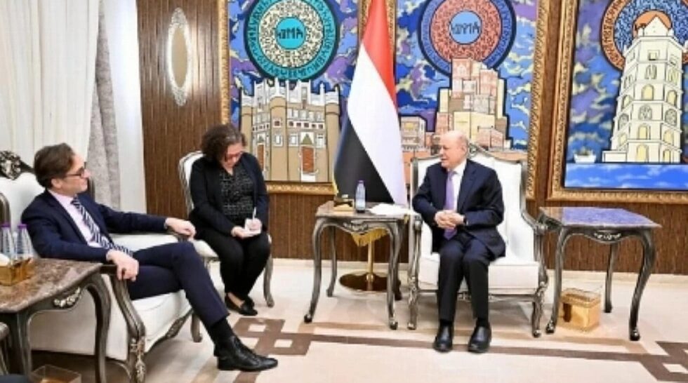 العليمي: السعودية تدعم الشرعية الدولية وتعزز جهود السلام في اليمن